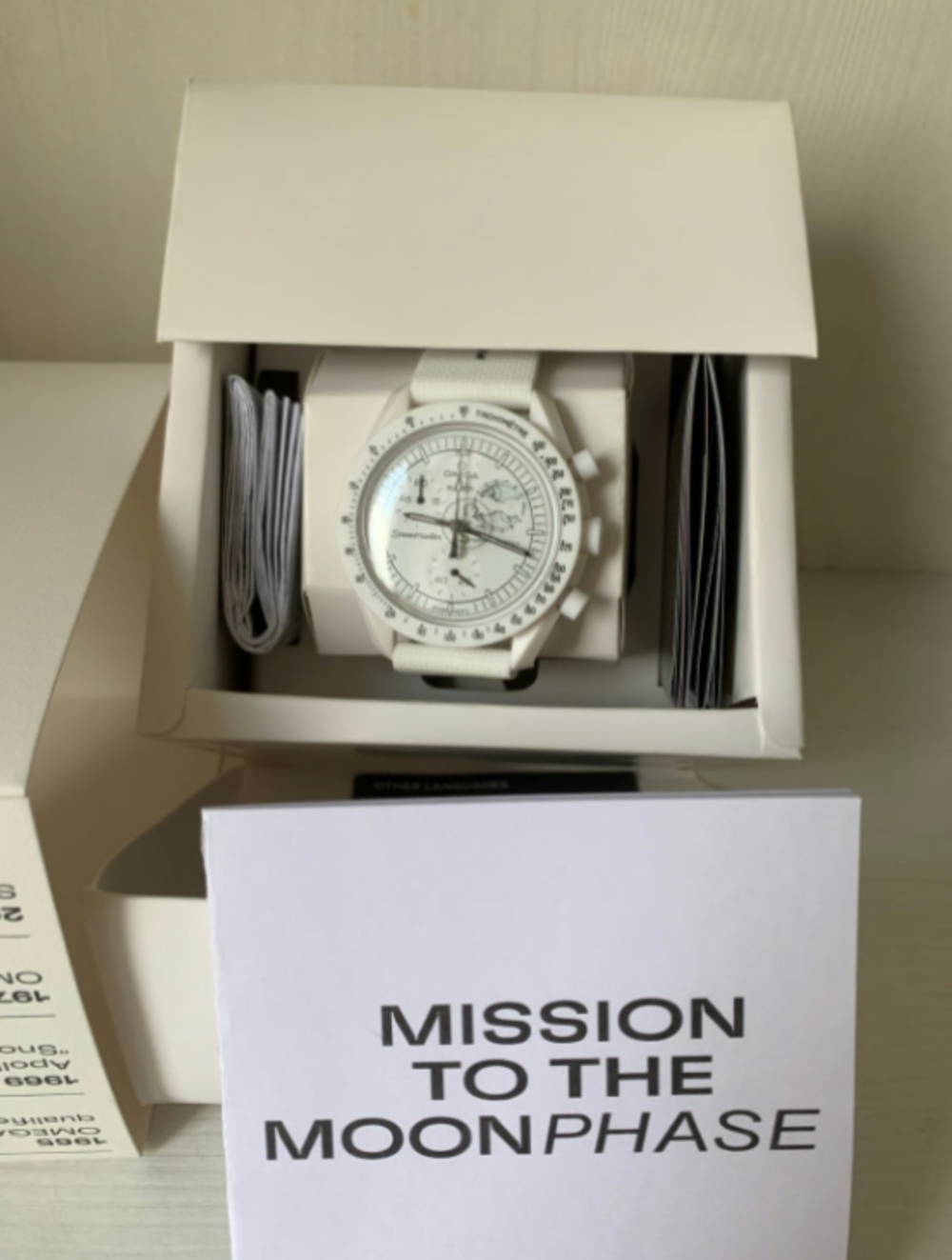 Swatch X Omega Moonswatch Snoopy Mission to the Moonphase White Men's Watch